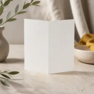 Díptico vertical de papel plantable abierto y sin impresión