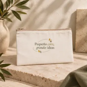 Estuche Semilla en crudo con cremallera beige, vista principal con personalización a color.